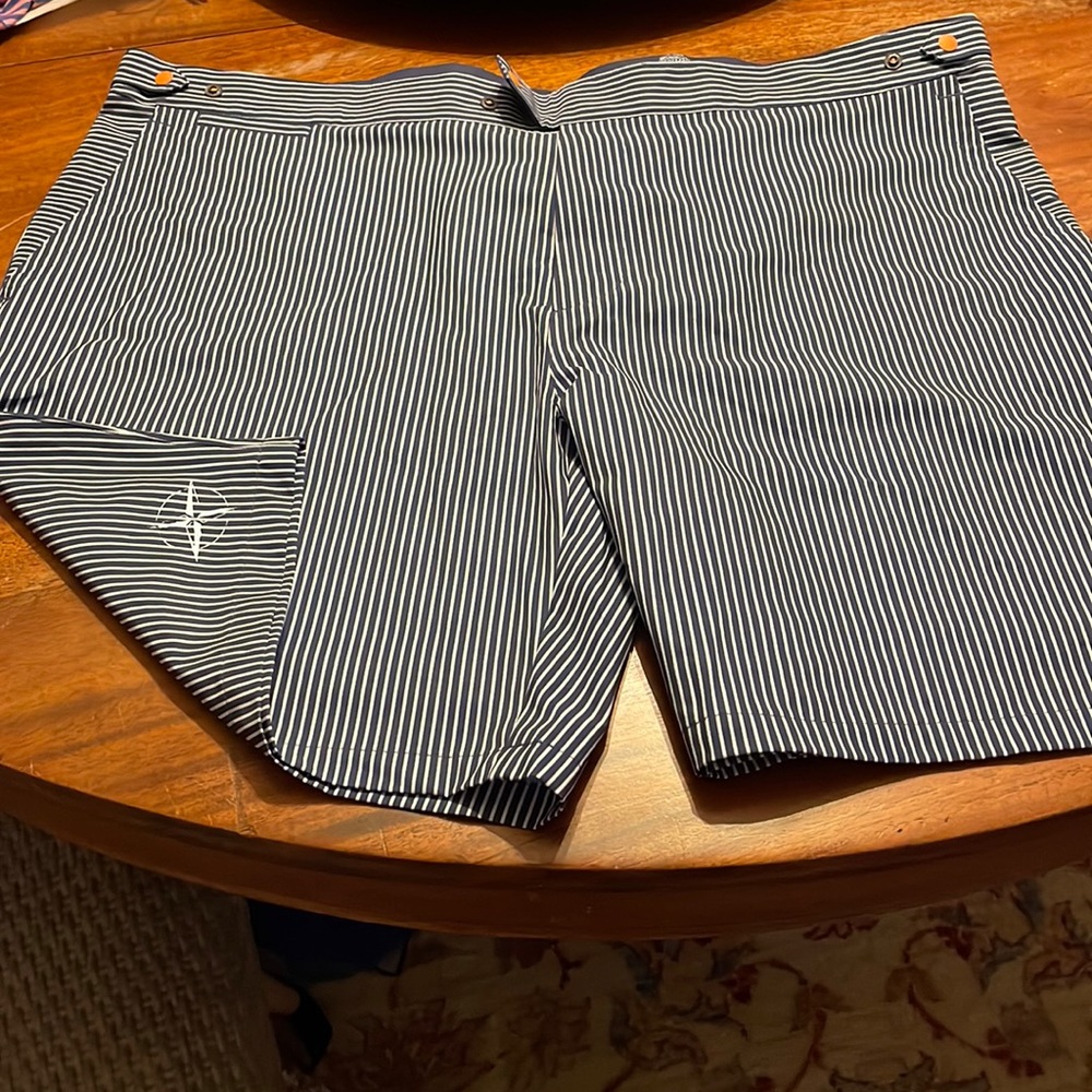 B. Draddy Men’s Golf Shorts